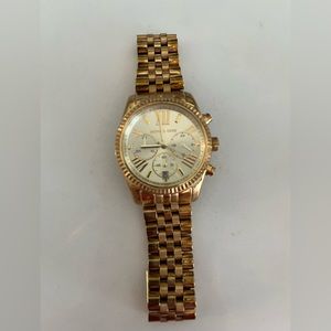 Micheal Kors Gold Women’s Watch